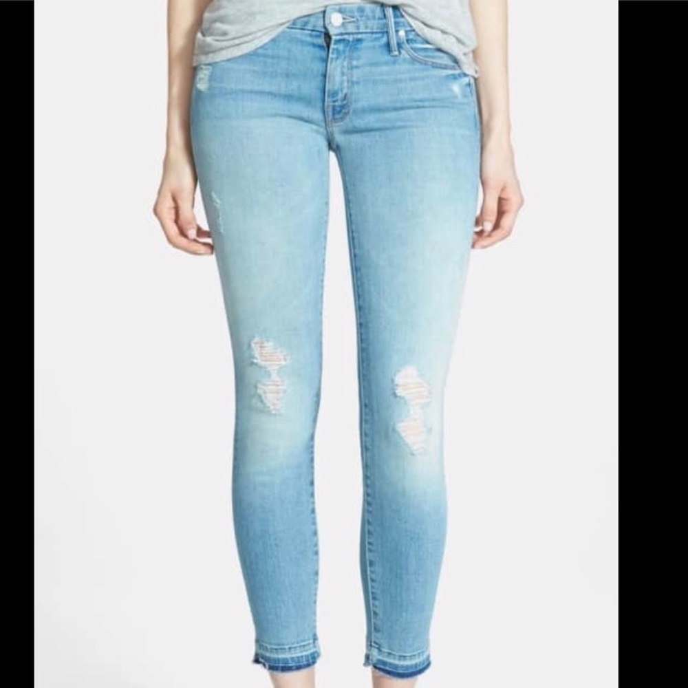 MOTHER Denim Undone Hem Looker Crop Jean